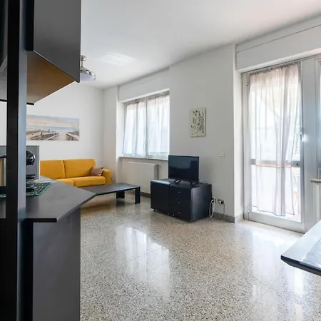 Twin Facing The Sea By Interhome