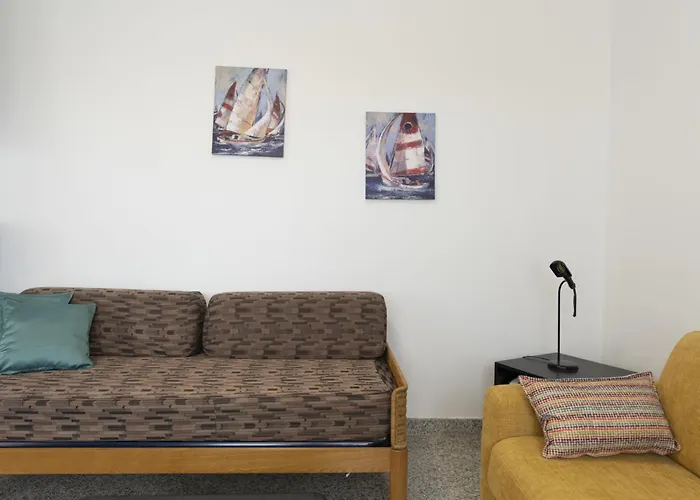 Twin Facing The Sea By Interhome *